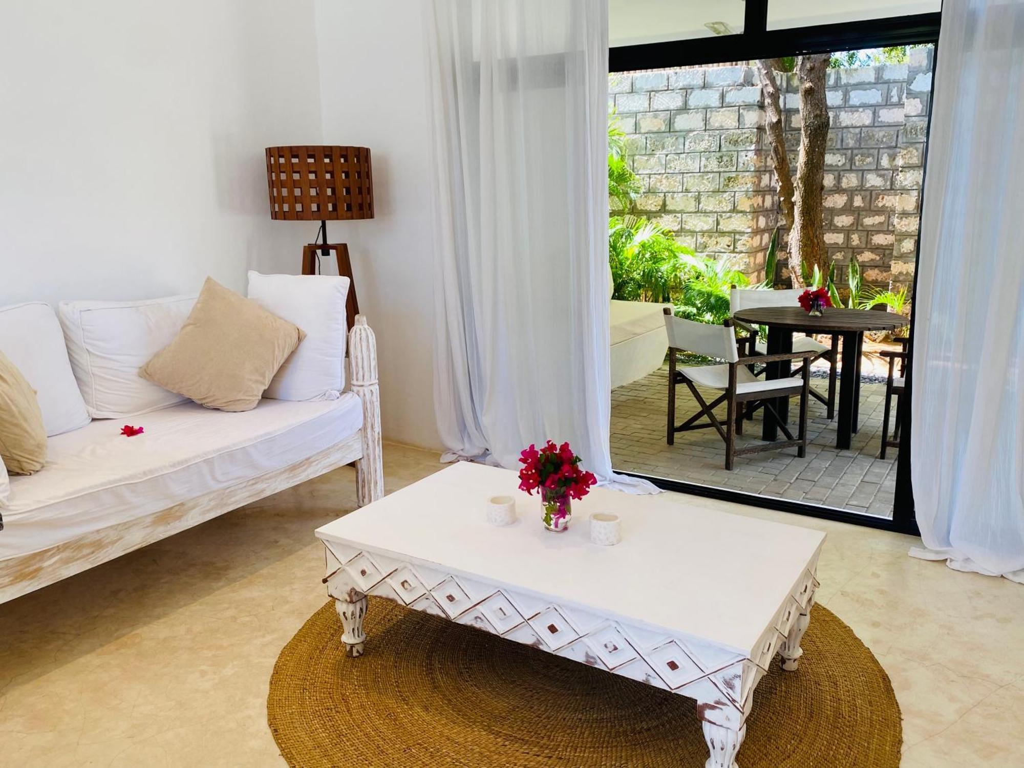 Nyumba Nyekundu Villa Watamu Exterior photo